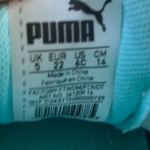 Puma Velcro Mint Green Sneaker Toddler Size 5 - Picture 8 of 8